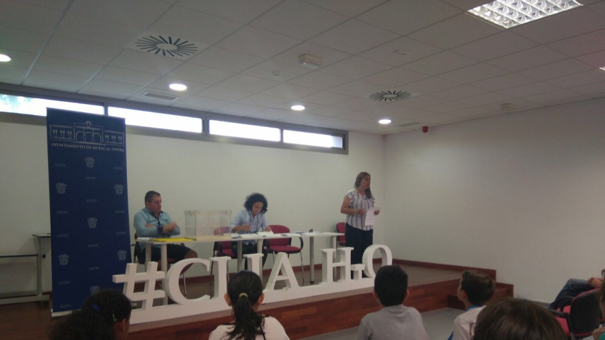 Sorteo para elegir a los representantes del Consejo que irán a Sevilla.