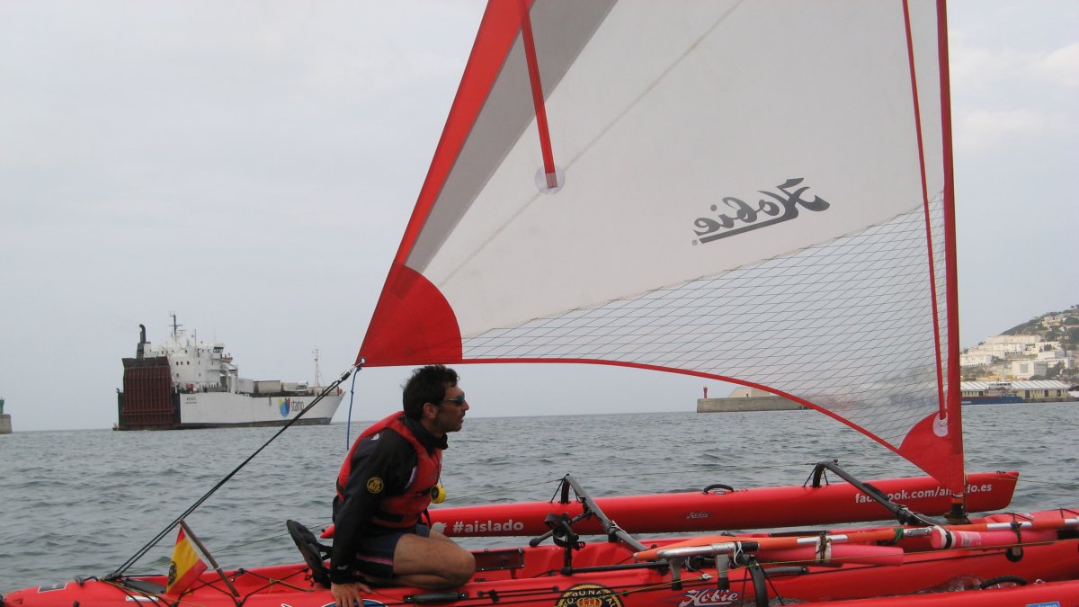 Taronjí durante la aventura que cuenta en Aislado.