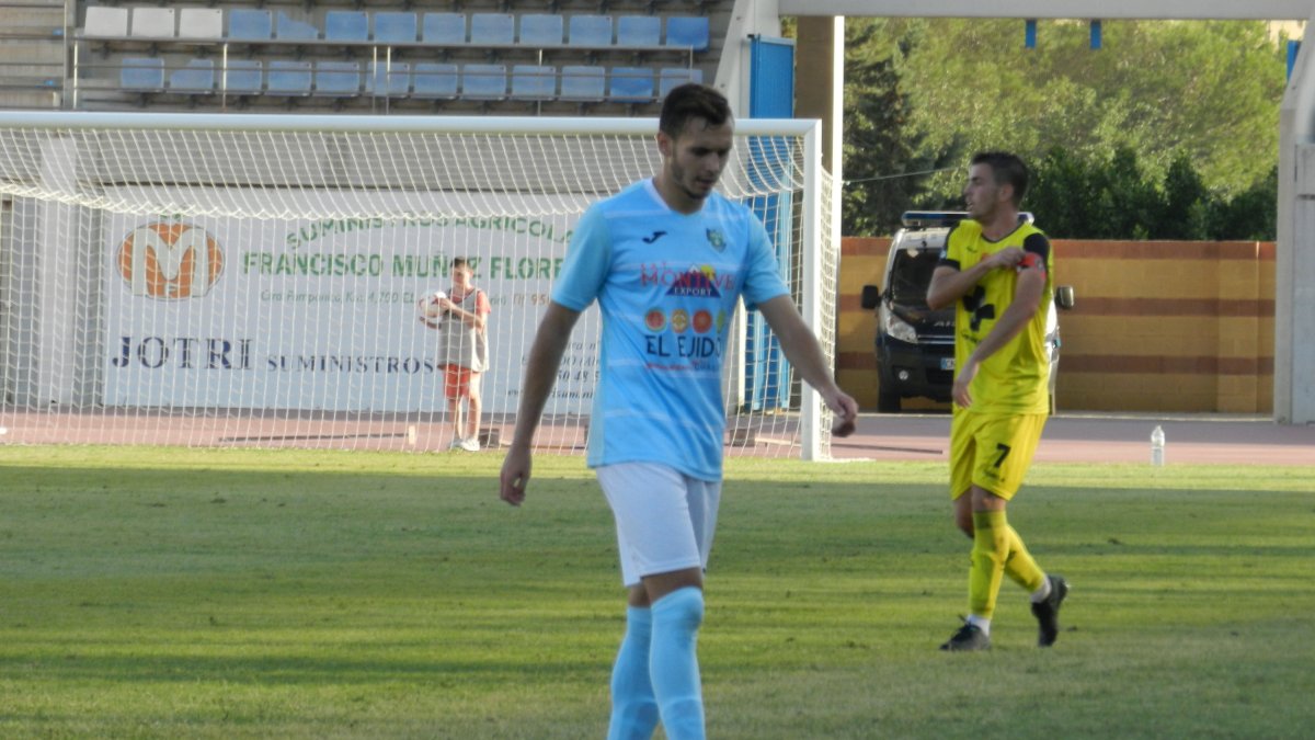Alfonso en un partido en Santo Domingo.