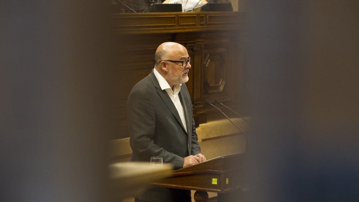 Lluis Corominas ayer en el Parlament de Cataluña.