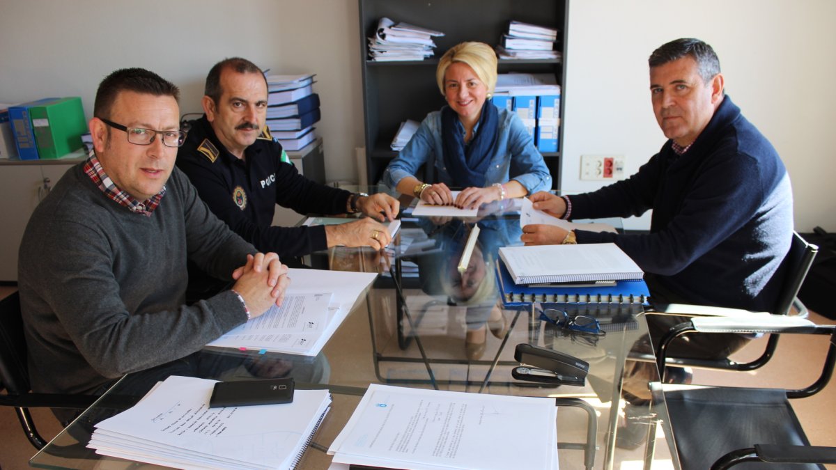 Integrantes del Àrea que ha trabajado en la norma, presidida por Eloísa Cabrera.