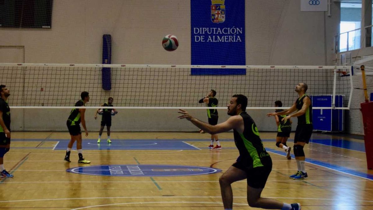 Thiago Maciel durante el entrenamiento.