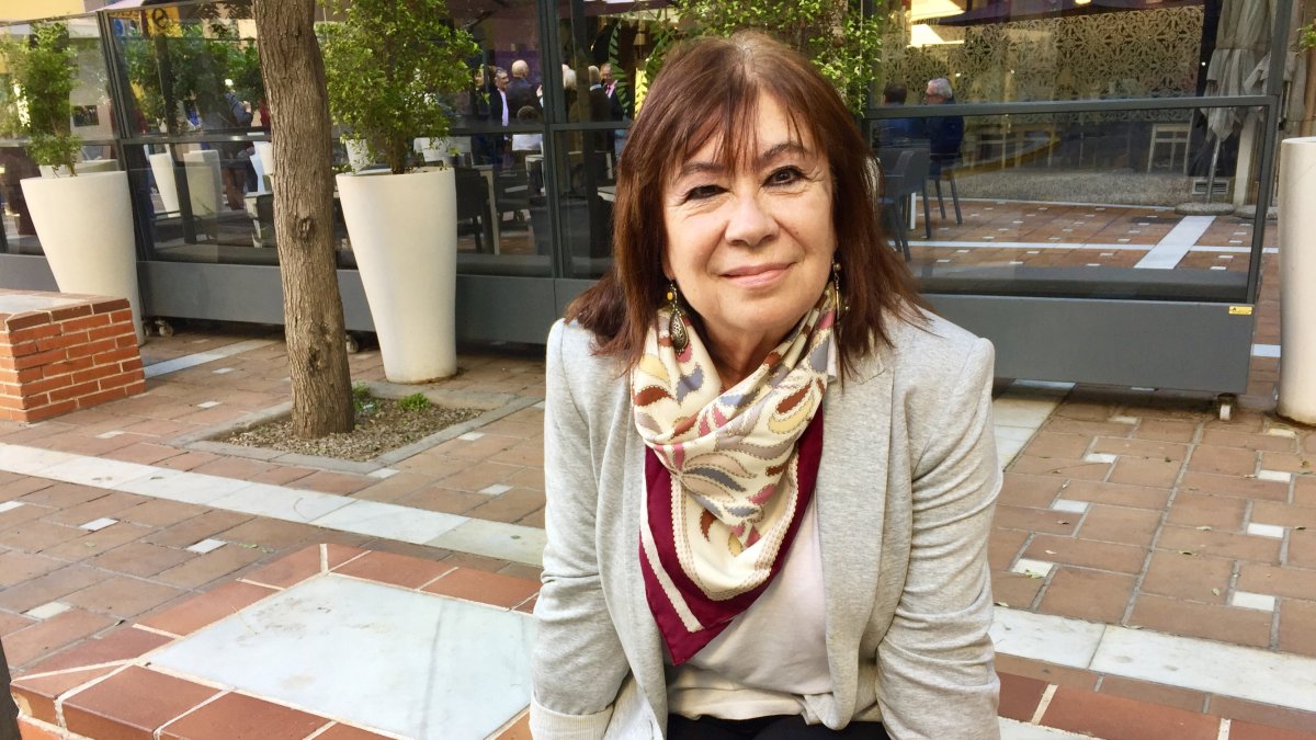 Cristina Narbona, ayer, fotografiada antes de la conferencia que dio a militantes socialistas.