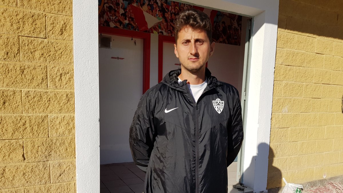 Sergio Matez en el campo de la Vega.