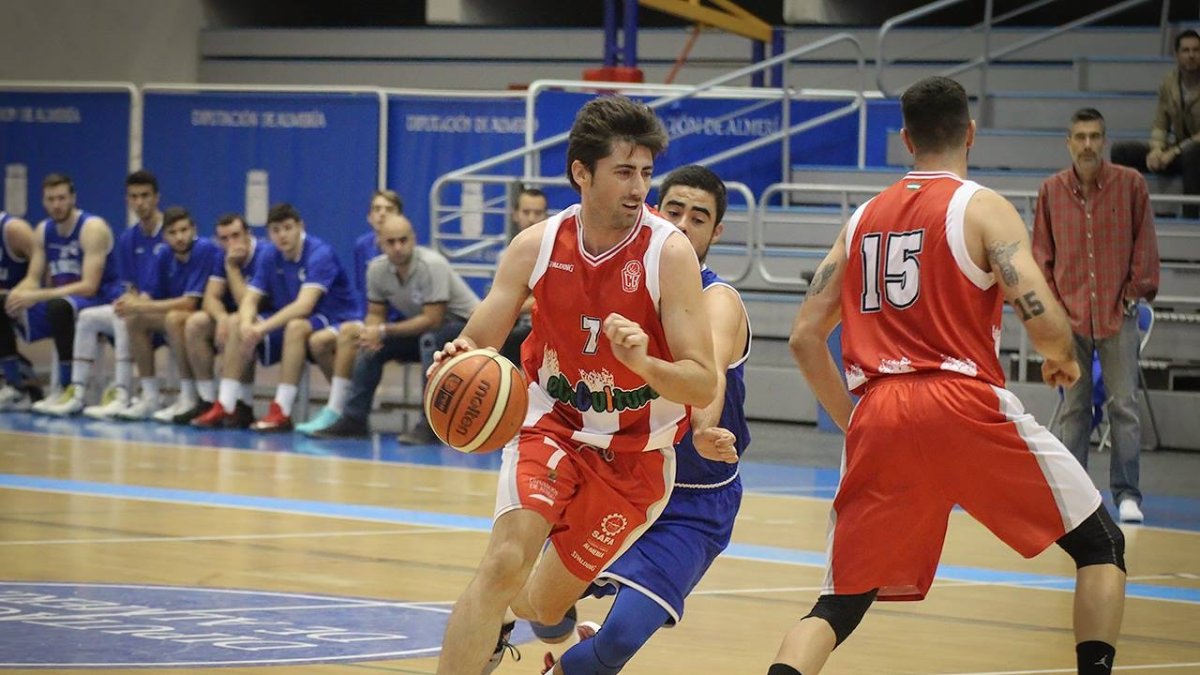 Roberto Rueda.