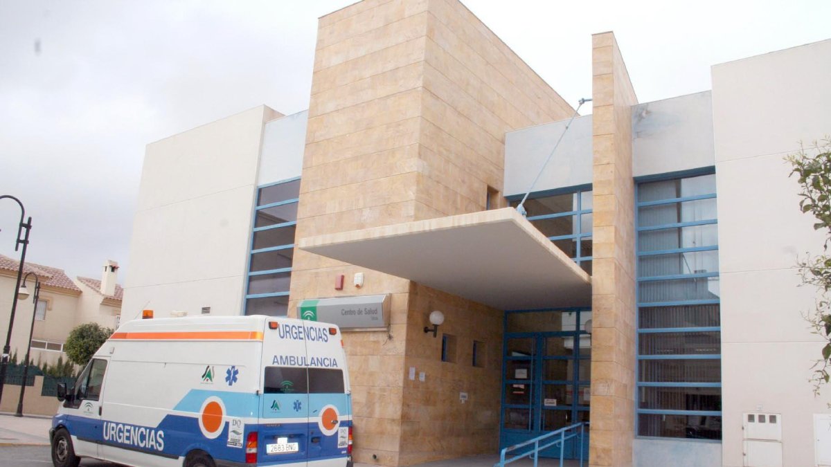 Ambulancia en un centro de salud de la provincia.