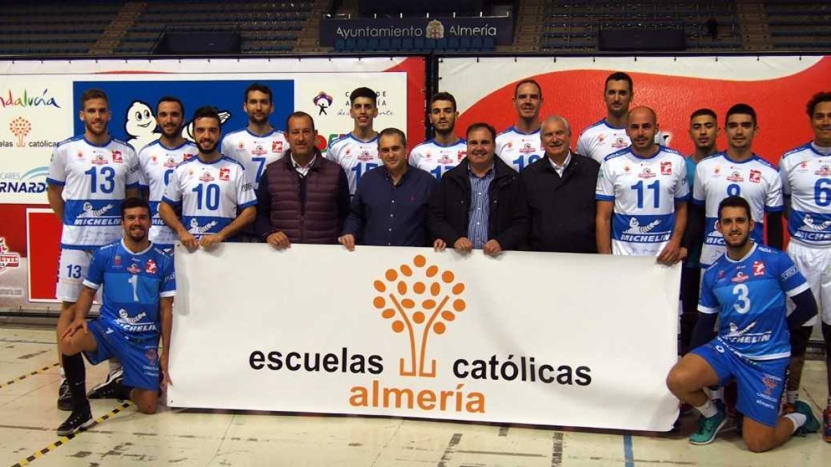 Una foto con la plantilla,