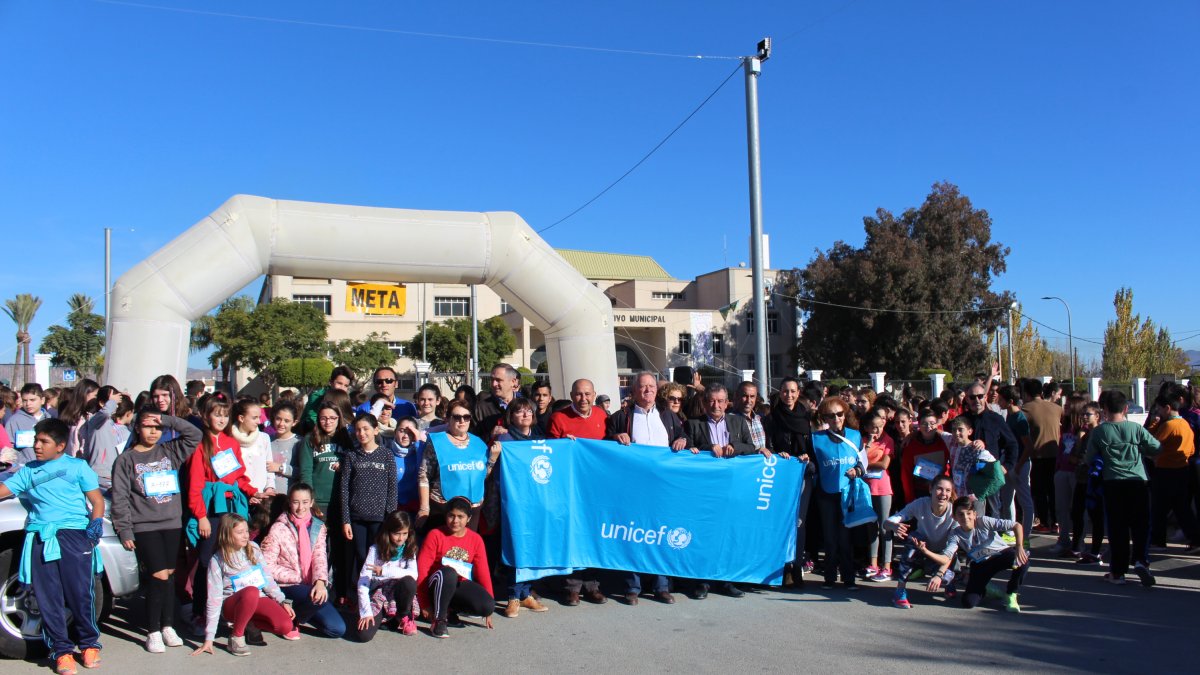 El alcalde de Huércal-Overa a la cabeza.