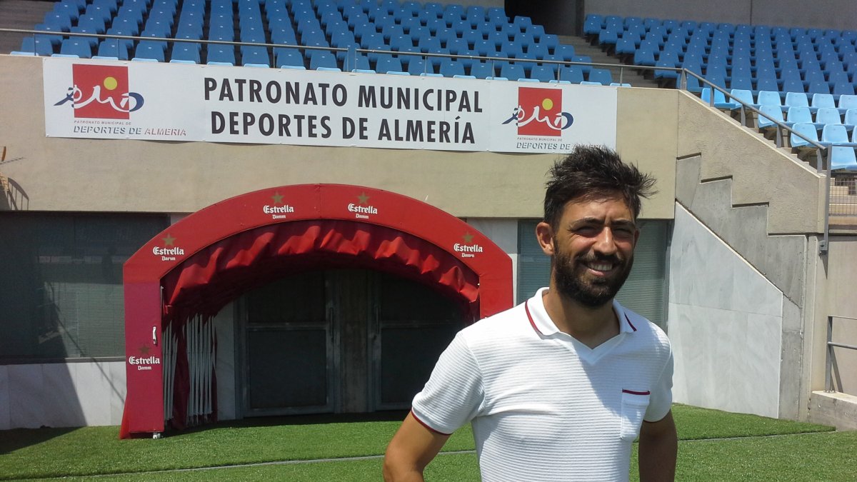 Molo en el Estadio de los Juegos Mediterráneos.