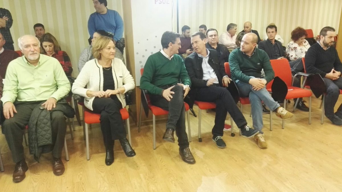 Teruel y Navas, esta tarde en la sede del PSOE.