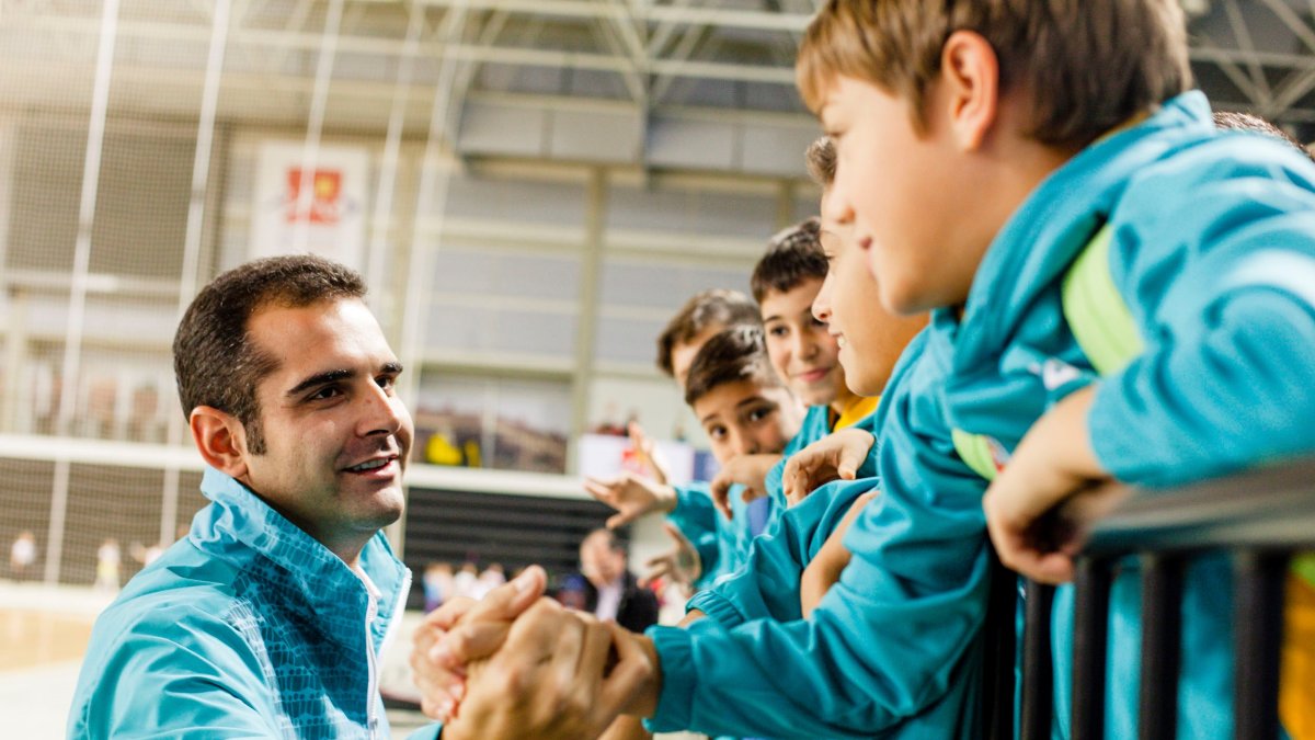 El alcalde de Almería apuesta por el deporte.