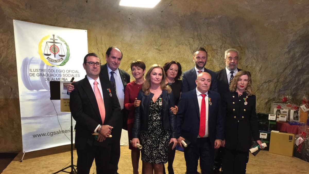 Se reconoció el trabajo de los colegiados que han cumplido en 2017 sus 25 años de profesión.
