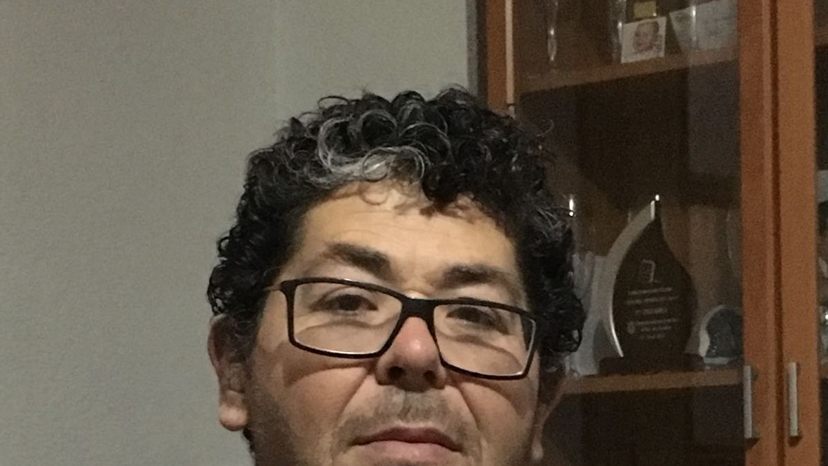 Juan José Aguilera, que ya tuvo problemas en Urgencias de Torrecárdenas el pasado verano, es uno de los convocantes de la protesta.