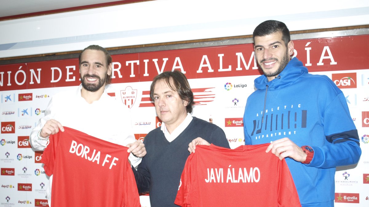 Los primeros en llegar la pasada Navidad fueron Borja y Álamo.