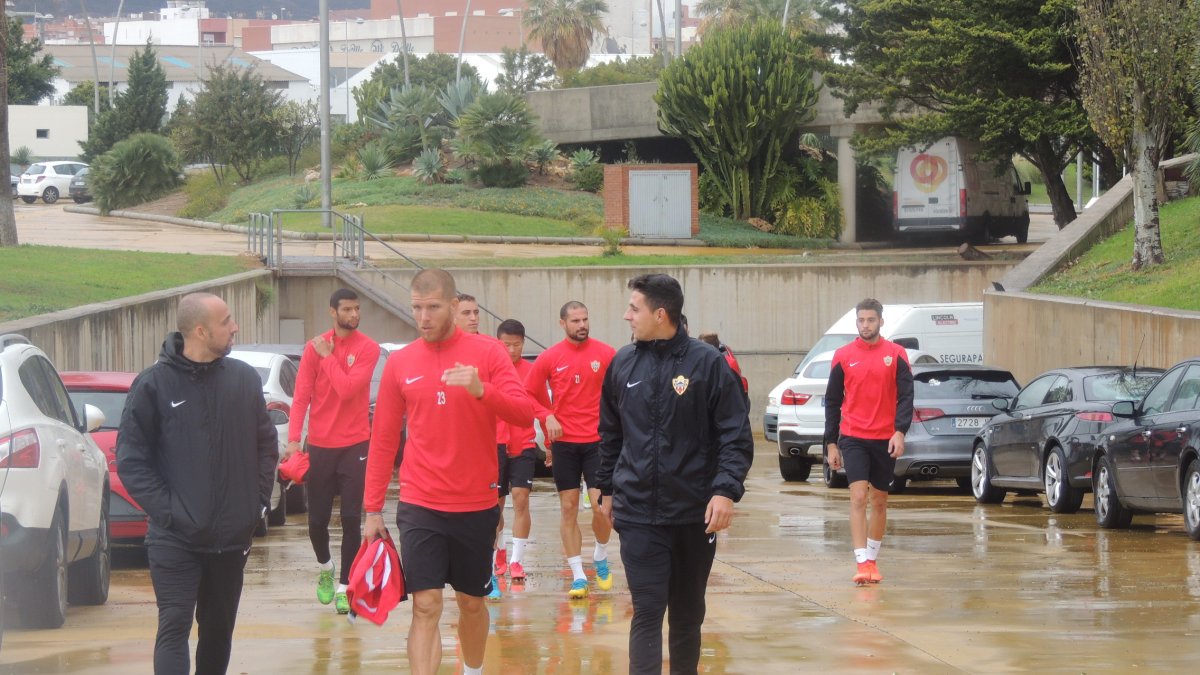 Morcillo hablando con Chus Cañadas.