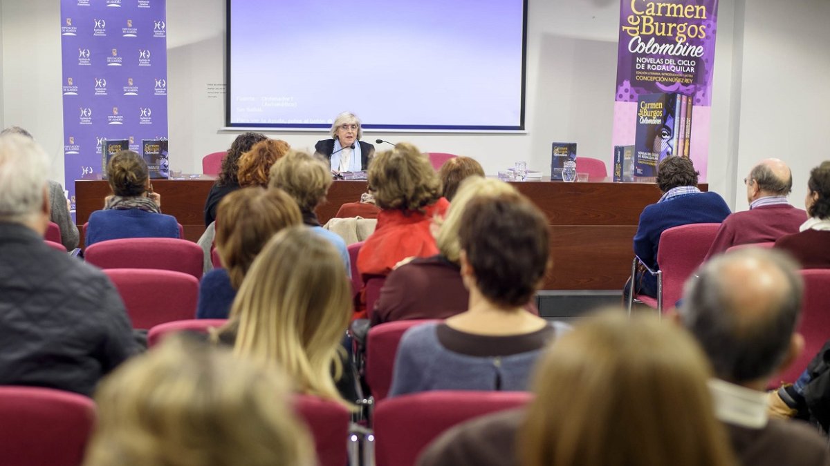 Conferencia de Concepción Núñez Rey, esta tarde en el Centro Unicaja de Cultura.