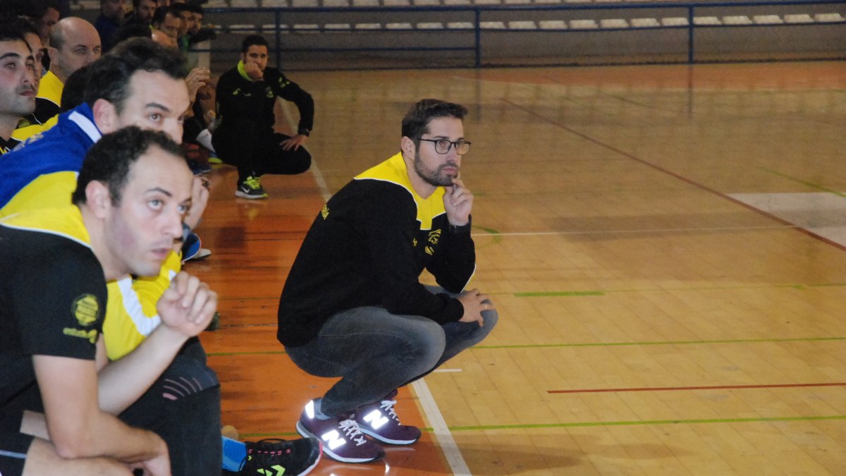 Requena en plena acción en pista.