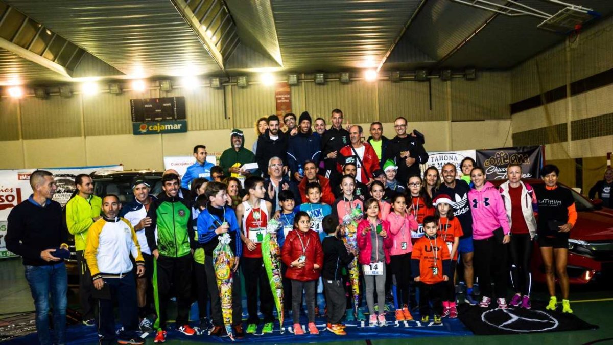 El podio final en el pabellón de Huércal.