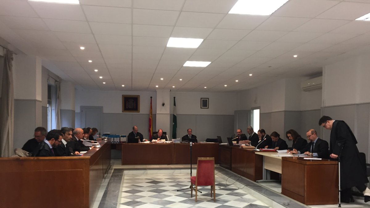 Sala de vistas de la Audiencia, en el inicio del juicio