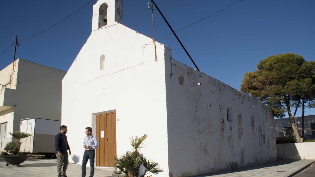 La ermita de El Llano de Don Antonio será demolida para construir otra en 2018.