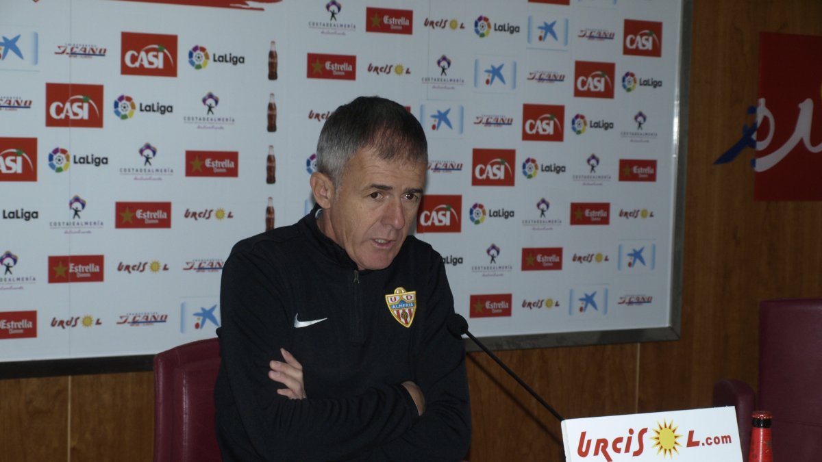 Lucas Alcaraz en rueda de prensa.