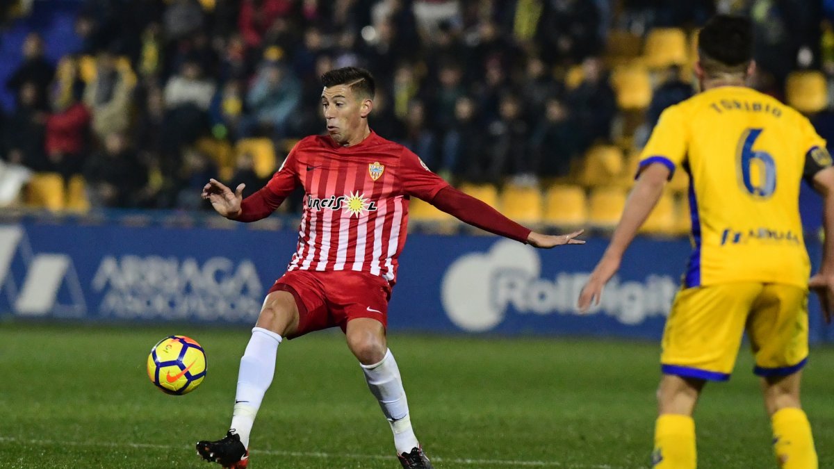Rubén Alcaraz en el partido ante el Alcorcón.