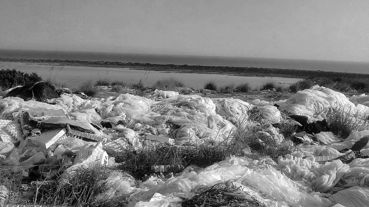 Almería suma una superficie de más de 30.000 hectáreas invernadas que provocan una gran cantidad de residuos plásticos en cada campaña.