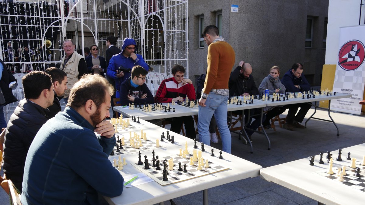 El mejor ajedrez en Roquetas de Mar.