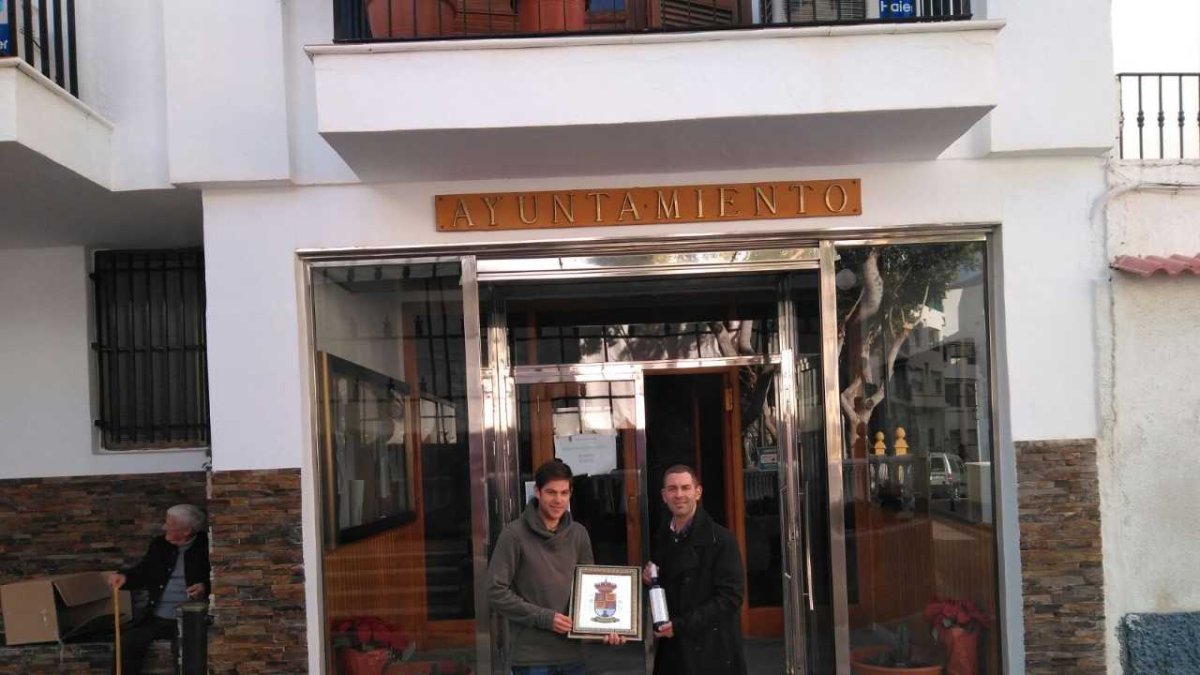 Dos ayuntamientos unidos por una gran carrera.