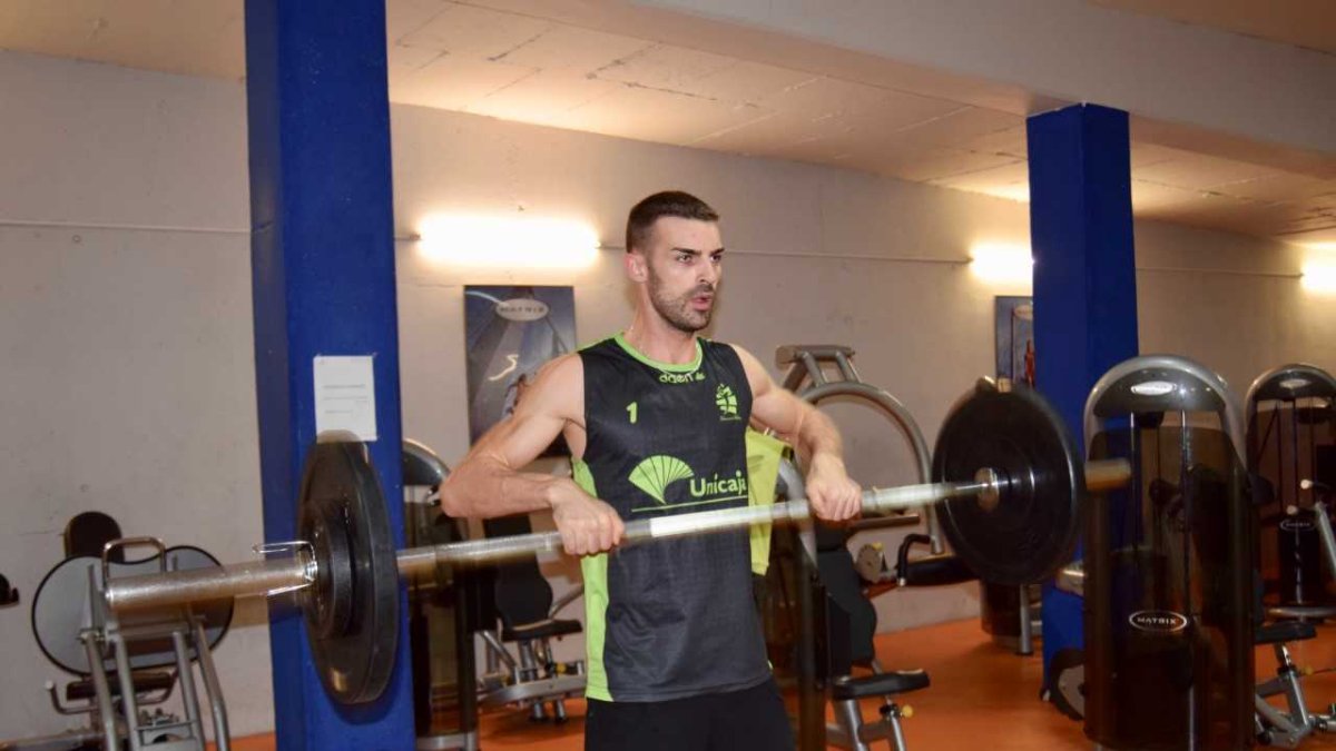 Monfort en plena puesta a punto.