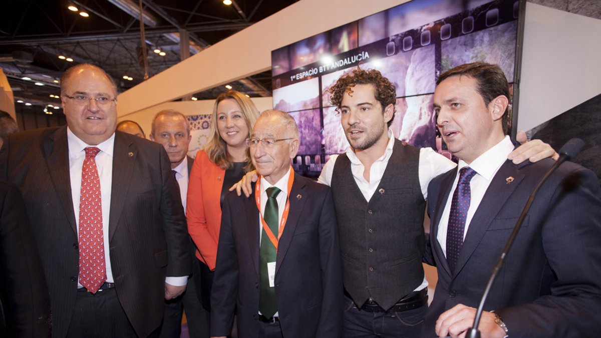 David Bisbal apoyó la presentación en Fitur 2014 del circuito BTT del Bajo Andarax.