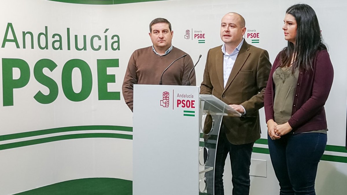 Antonio Martínez, secretario socialista, en rueda de prensa