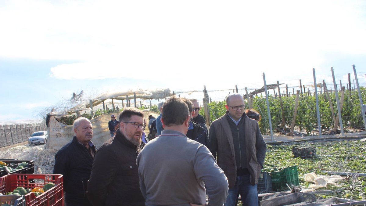 Visita del consejero a la zona afectada.