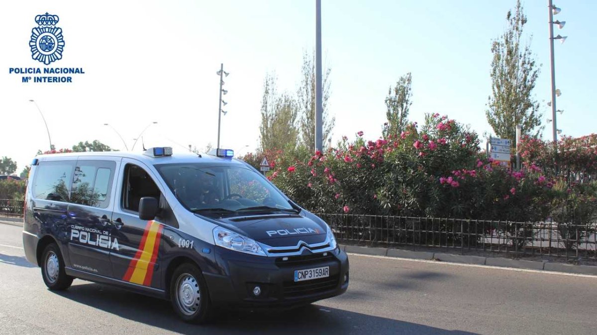Varios vecinos alertaron a la Policía Nacional.