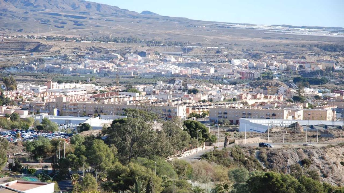 Húércal de Almería sigue creciendo.