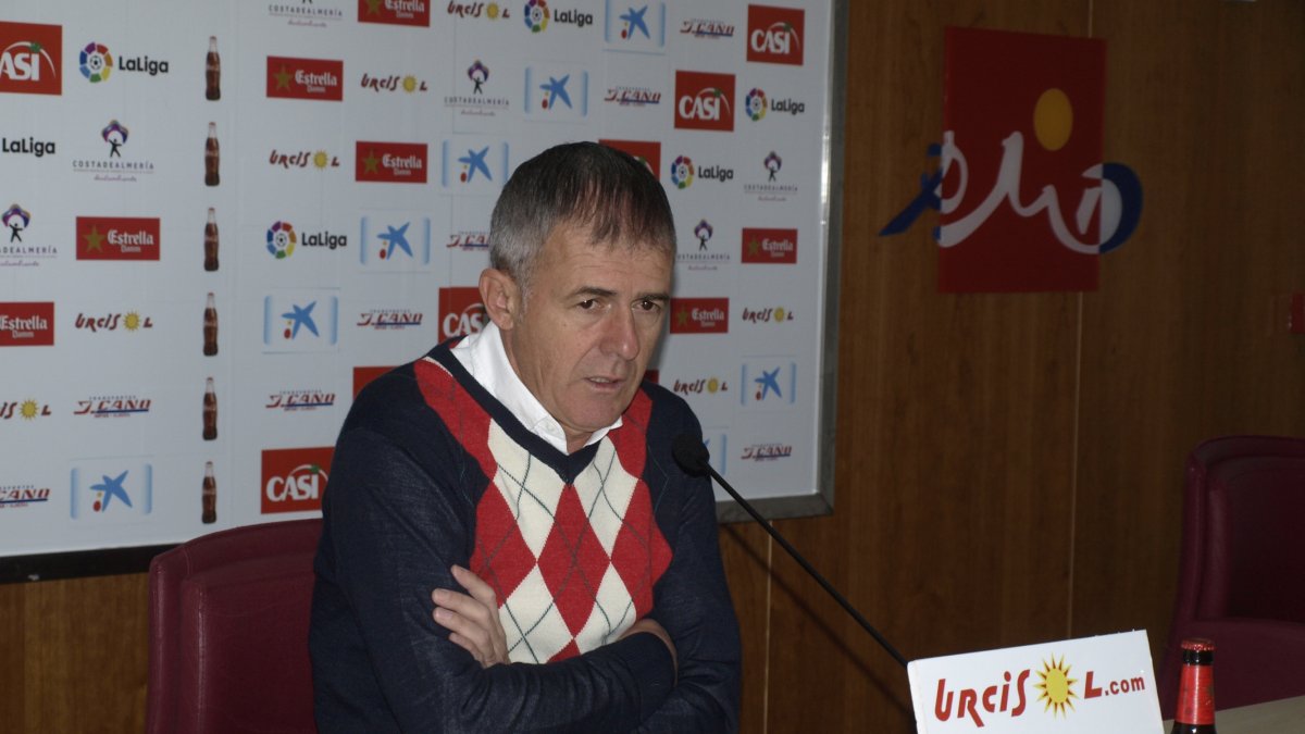 Lucas Alcaraz en rueda de prensa.