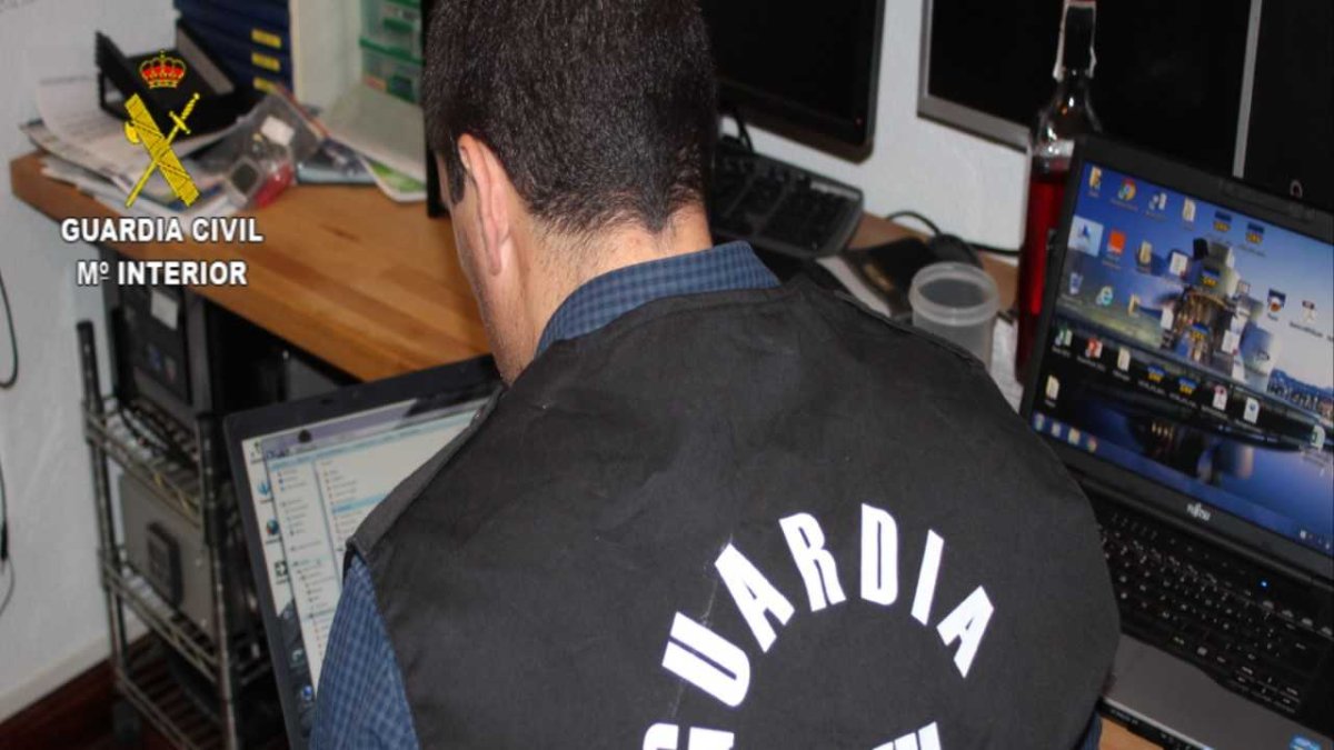 Uno de los detenidos en esta operación es de Adra.