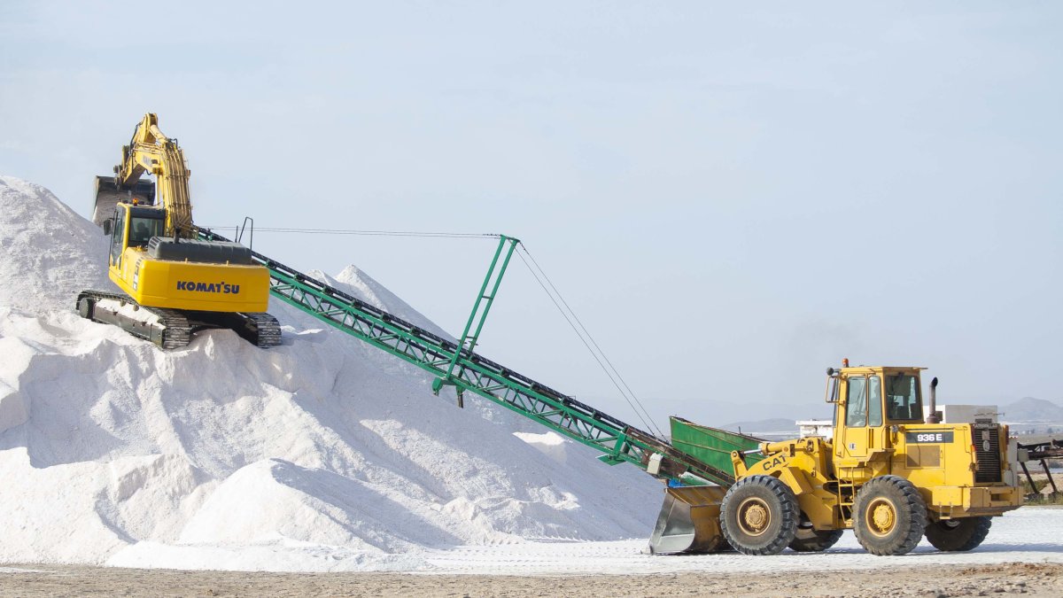 Manejo de la sal producida en el Cabo de Gata