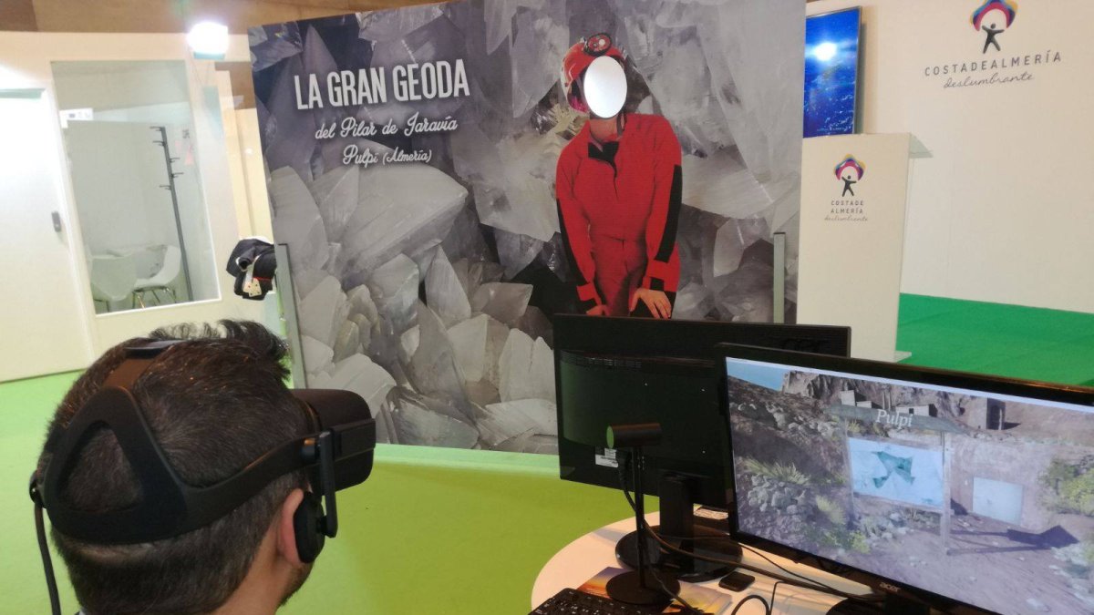 La visita virtual a la geoda ha tenido éxito en Fitur.