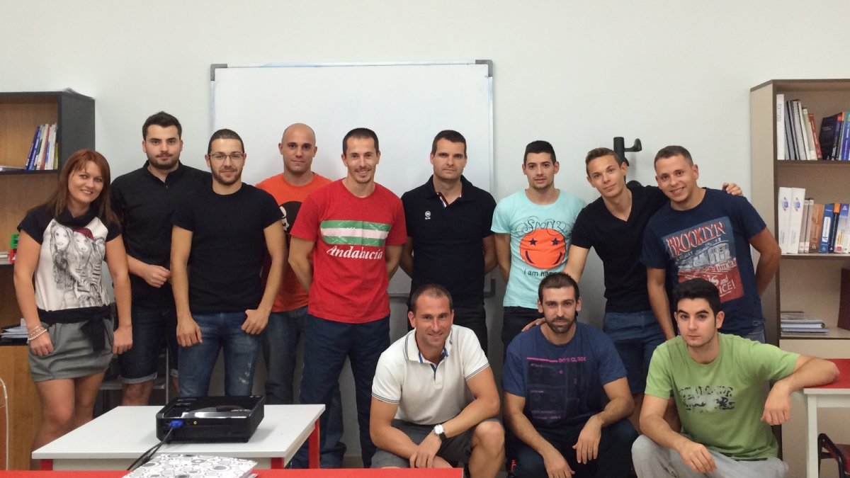 Alumnos de un grupo de preparación de oposiciones.