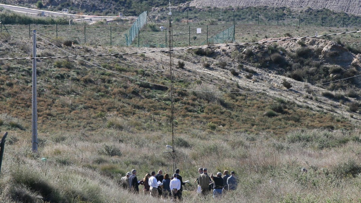 Visita realizada en 2011 por norteamericanos a la zona para realizar un estudio nuclear.