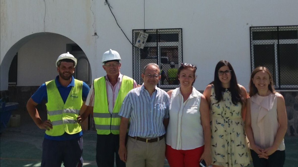 La delegada de Gobierno de la Junta ha visitado el colegio.