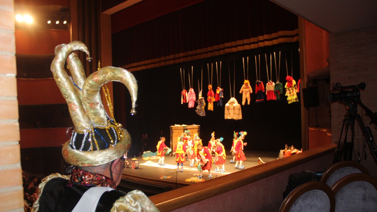 La murga de los bisbales regresa a la final tras cinco años.