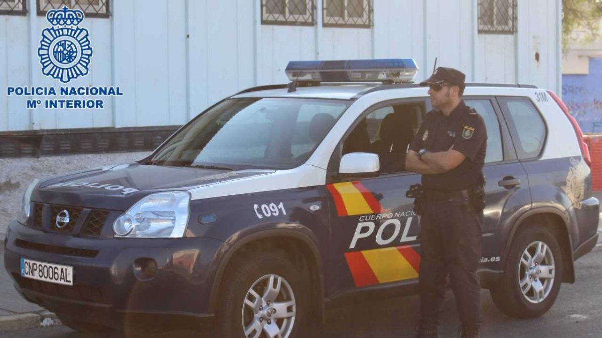 La Policía Nacional detiene en Almería al presunto autor de un robo con violencia.