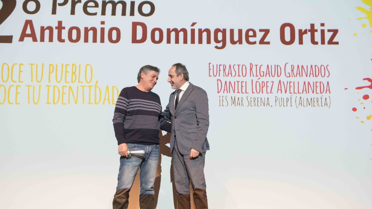 Premiados Eufrasio Rigaud y Daniel López en la gala.