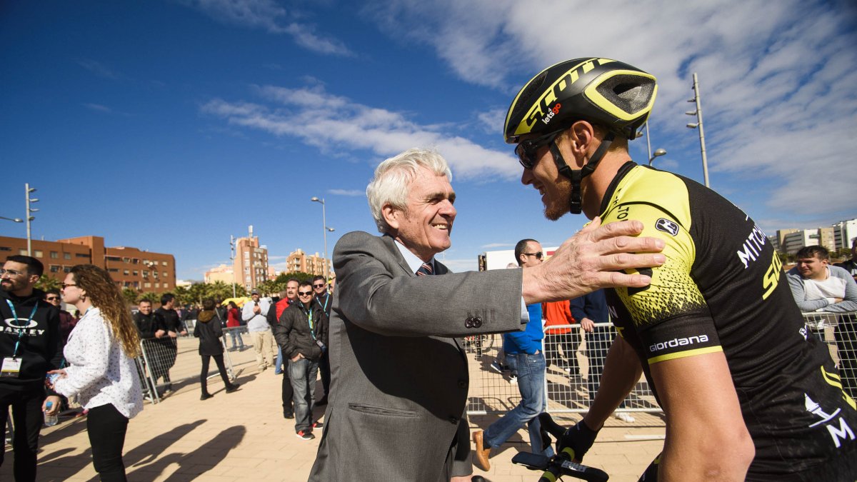 Muñoz, feliz en la salida.