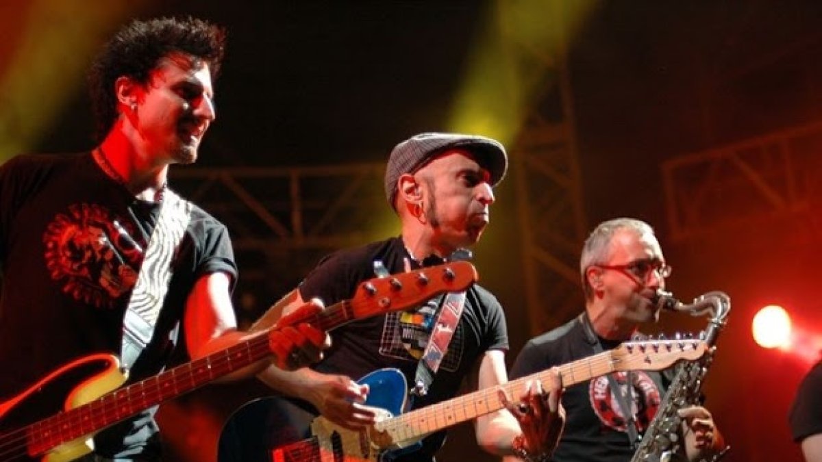 Fito & Fitipaldis actuará en la capital el 15 de junio.