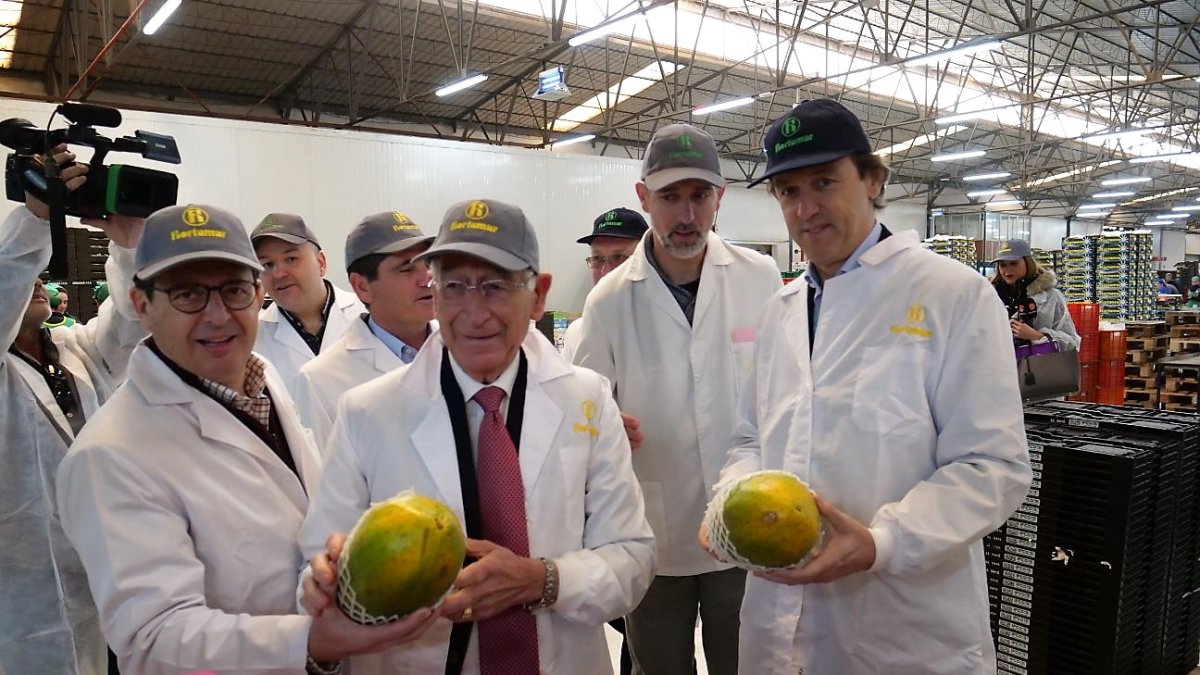 Visita del PP a la cooperativa Hortamar.