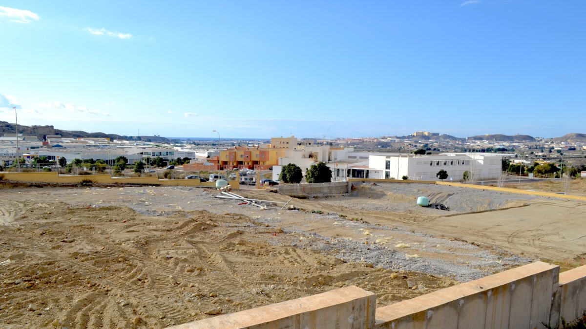 Terrenos para la construcción del nuevo centro escolar de Viator