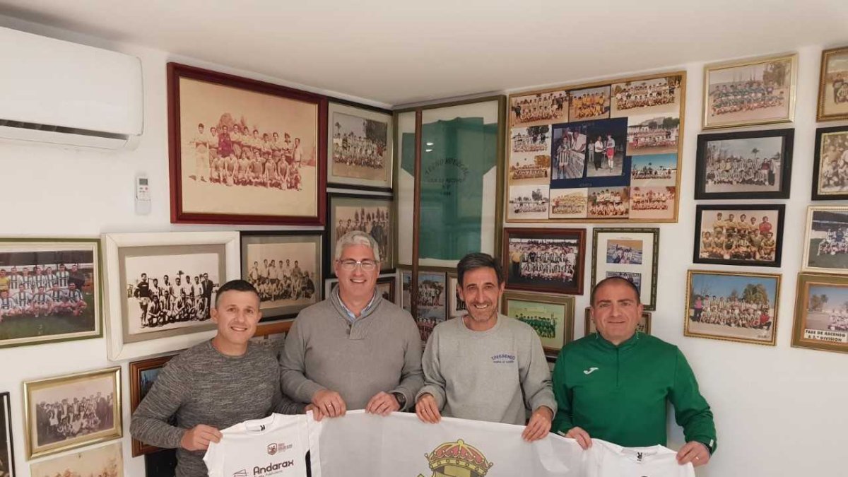 La presentación en el Ayuntamiento de Huércal.